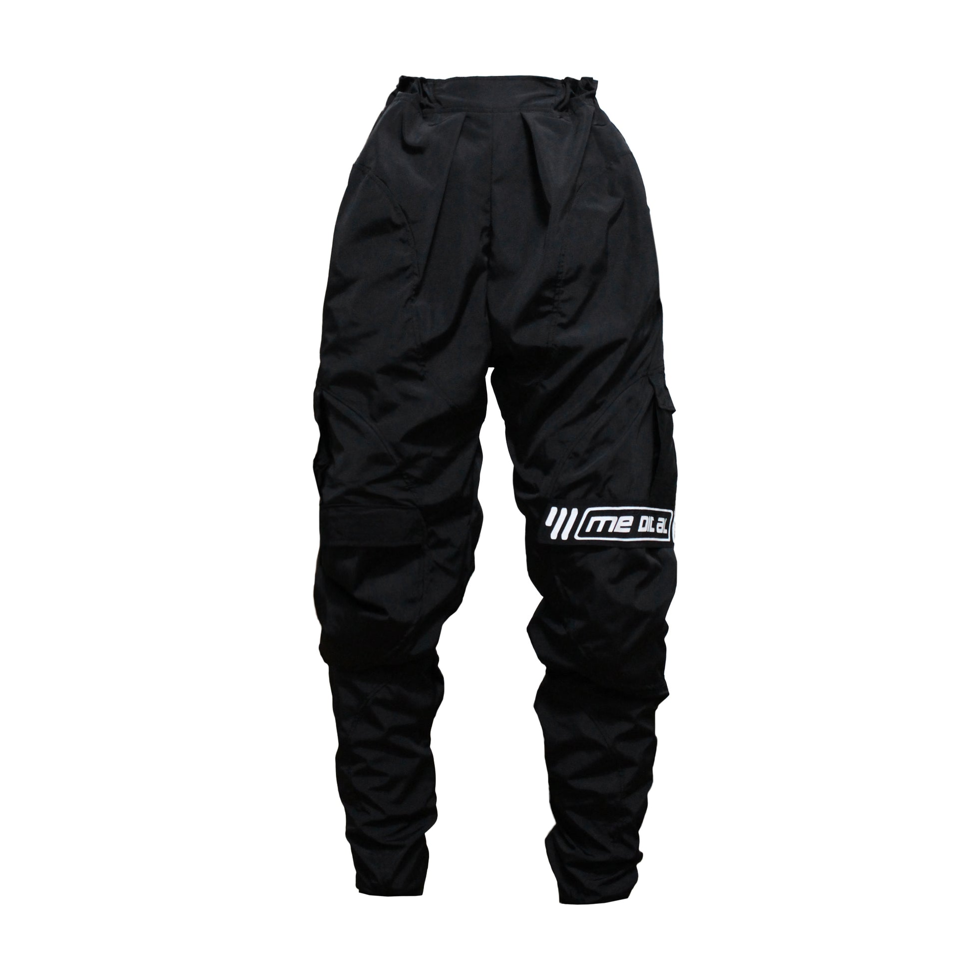 Black unisex pants with side pockets and an logo print on the front.